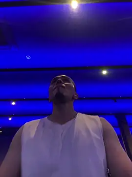 adam-rivera online show from January 9, 11:34 pm