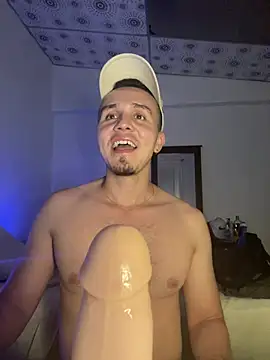 adam-rivera online show from January 14, 4:04 am