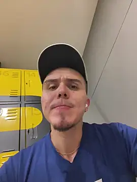 adam-rivera online show from March 20, 10:51 pm