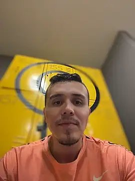 adam-rivera online show from May 6, 9:31 pm