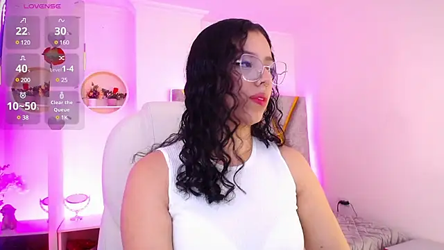 Snapshot of Aurora_Brownn chatting on March 22, 4:24 am Aurora Brownn online show from March 22, 4:24 am