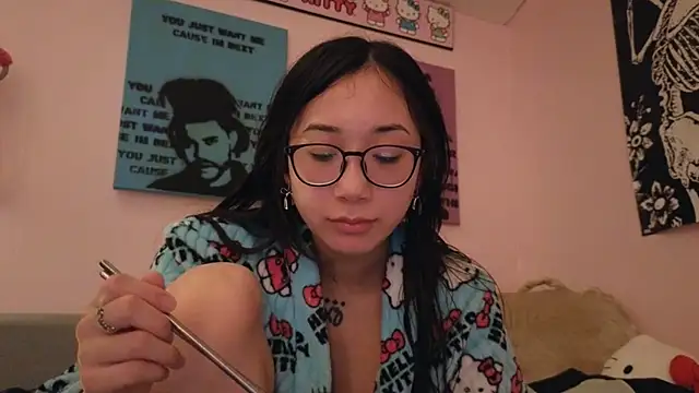 Snapshot of tokyobaby chatting on February 11, 3:08 am tokyobaby online show from February 11, 3:08 am