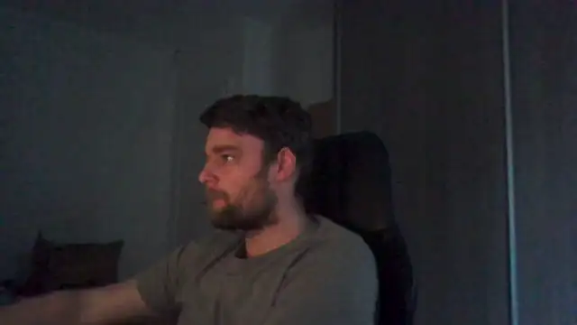 Snapshot of The_big_viking_ chatting on November 28, 1:36 pm The big viking online show from November 28, 1:36 pm