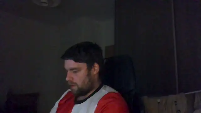 Snapshot of The_big_viking_ chatting on December 4, 10:18 pm The big viking online show from December 4, 10:18 pm