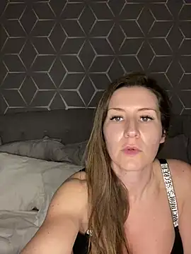 Snapshot of Charlotte-Urban chatting on January 12, 8:36 pm Charlotte-Urban online show from January 12, 8:36 pm