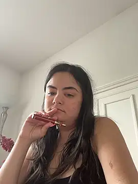 littlemissbabycakes online show from April 21, 8:55 pm