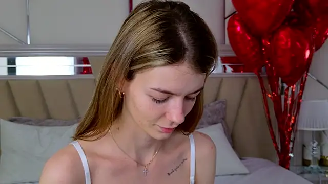 MeganMour online show from February 19, 11:14 pm