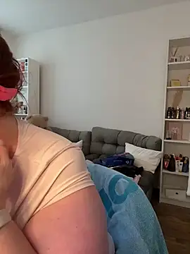 Engel mia online show from February 5, 1:05 pm