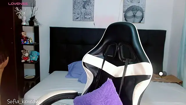 Sofia kenedyy online show from March 10, 9:07 pm