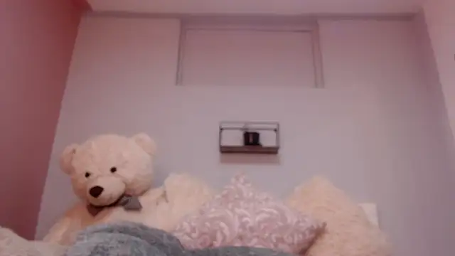 Snapshot of cami_fire chatting on February 1, 7:55 pm cami fire online show from February 1, 7:55 pm