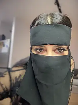 Snapshot of reema6969 chatting on December 11, 10:27 pm reema6969 online show from December 11, 10:27 pm