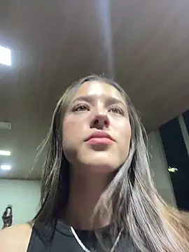 Snapshot of ally_sunn_ chatting on February 25, 12:36 am ally sunn online show from February 25, 12:36 am