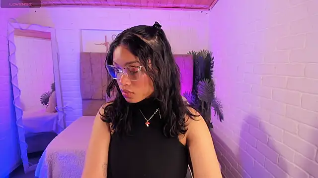 penelope tay1 online show from September 26, 3:21 am