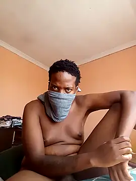 Snapshot of Bigntot chatting on September 22, 9:22 am Bigntot online show from September 22, 9:22 am