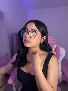 Emily-14 online show from April 5, 1:58 am