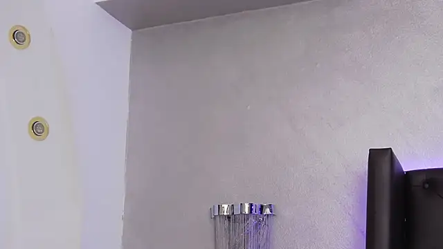 SkylerSpark online show from January 28, 2:53 am