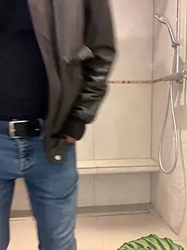 Snapshot of Sash_Ge chatting on January 30, 9:25 am Sash Ge online show from January 30, 9:25 am