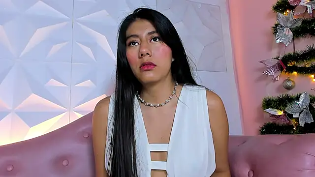 CarlaAlvez online show from December 31, 7:07 pm