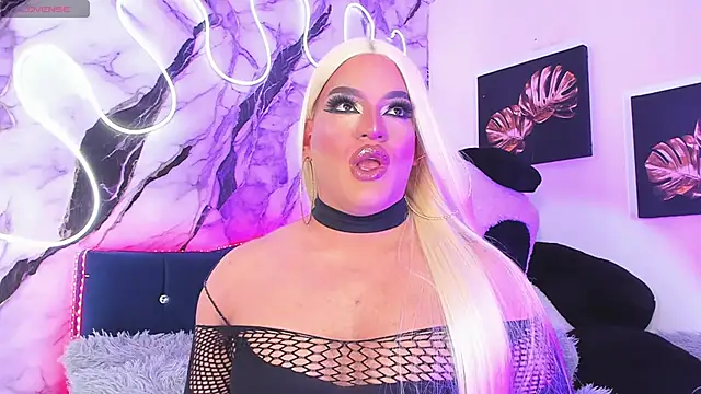 Missisabella  online show from April 8, 12:54 am