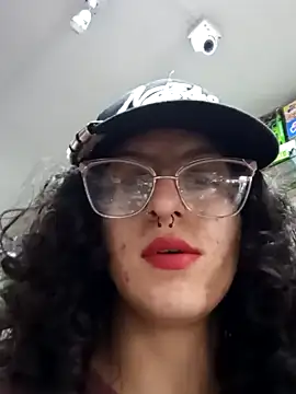 Snapshot of LoveElectra chatting on January 2, 7:40 pm LoveElectra online show from January 2, 7:40 pm