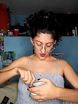 Snapshot of LoveElectra chatting on January 12, 12:49 am LoveElectra online show from January 12, 12:49 am