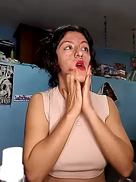 Snapshot of LoveElectra chatting on January 24, 3:24 pm LoveElectra online show from January 24, 3:24 pm