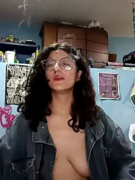 Snapshot of LoveElectra chatting on March 14, 6:29 pm LoveElectra online show from March 14, 6:29 pm