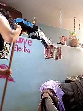 Snapshot of LoveElectra chatting on October 14, 2:18 pm LoveElectra online show from October 14, 2:18 pm