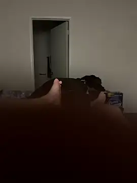 Snapshot of daddymaniaco69 chatting on December 22, 4:38 pm daddymaniaco69 online show from December 22, 4:38 pm