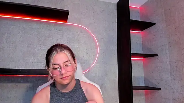 ArtemisaBlake online show from January 18, 12:35 am