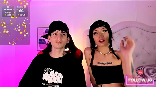 Snapshot of sett_and_gwen chatting on January 30, 6:24 am sett and gwen online show from January 30, 6:24 am