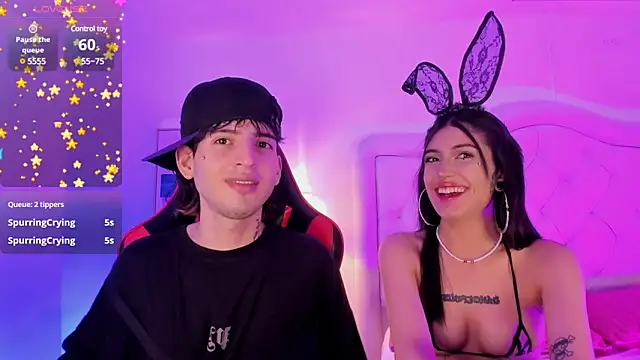 Snapshot of sett_and_gwen chatting on March 9, 7:45 am sett and gwen online show from March 9, 7:45 am