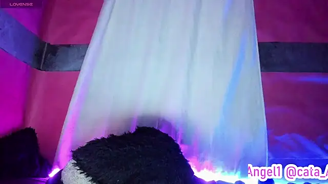 Cata-angel online show from February 22, 5:12 am