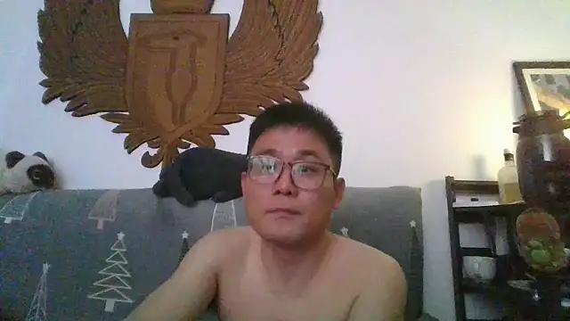 866532 online show from December 19, 4:14 pm