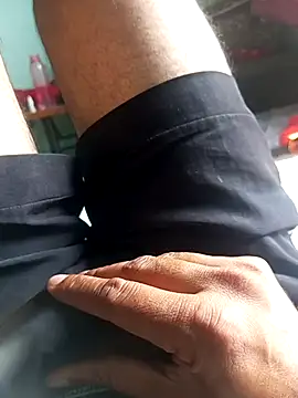 Smarterboytravel online show from September 9, 4:23 am