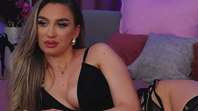 FelyJolie online show from March 11, 8:30 am