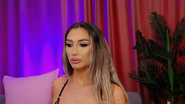 FelyJolie online show from March 18, 9:42 am