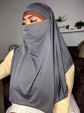 jazmin anbar online show from April 7, 10:15 am