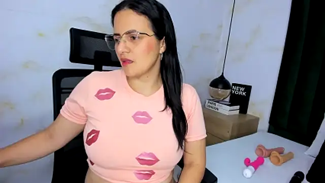 africa holmes online show from November 13, 2:21 am