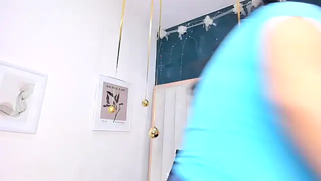 africa holmes online show from January 14, 1:44 am