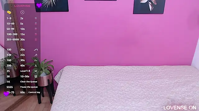 kinkyandsavage online show from March 10, 7:29 pm