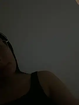 Snapshot of gabrielly27891 chatting on January 21, 3:15 am gabrielly27891 online show from January 21, 3:15 am