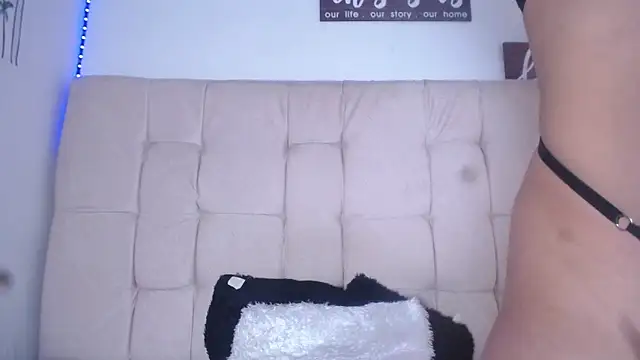 mariilulp303av online show from January 8, 4:55 am