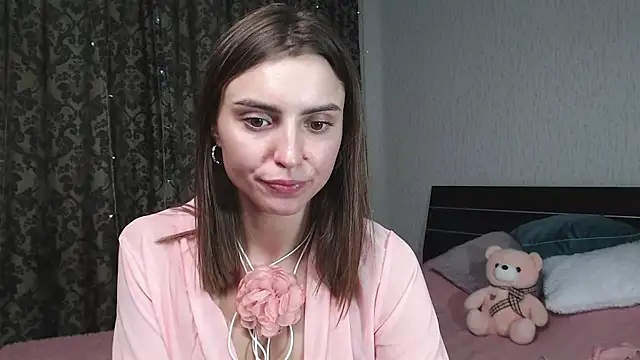 Lesyisme online show from March 11, 10:40 am