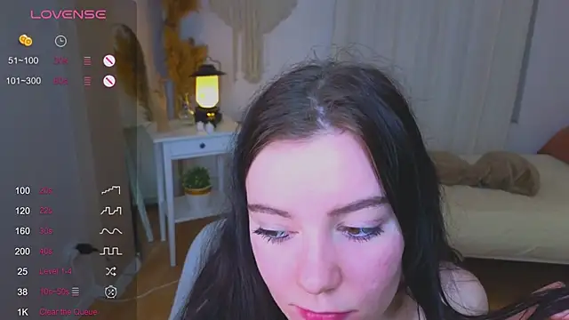 Lana  Cute  online show from January 25, 6:35 pm