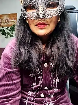 sexy bhabhi69 online show from November 27, 3:47 pm