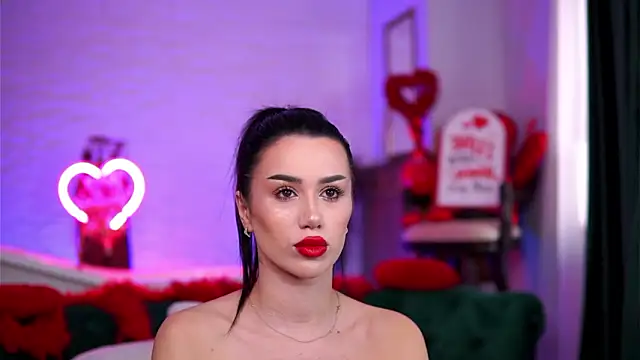 Snapshot of Jenna_Day chatting on February 5, 7:13 am Jenna Day online show from February 5, 7:13 am