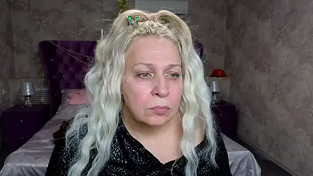 Snapshot of Penelope_Pinky chatting on January 14, 2:43 pm Penelope Pinky online show from January 14, 2:43 pm