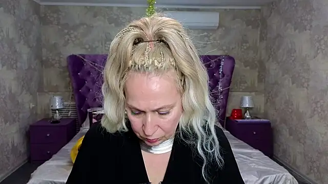 Snapshot of Penelope_Pinky chatting on January 19, 4:46 pm Penelope Pinky online show from January 19, 4:46 pm