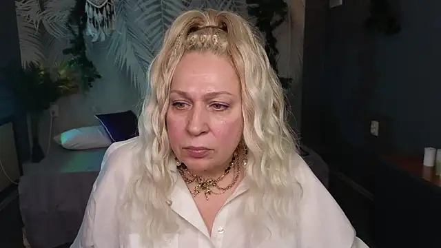 Snapshot of Penelope_Pinky chatting on January 20, 2:25 pm Penelope Pinky online show from January 20, 2:25 pm